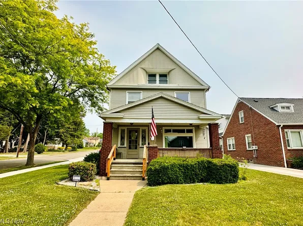714 W Park Ave, Niles, OH 44446