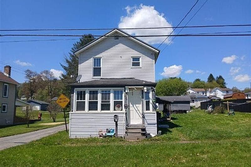 1st image of 234 Broadway St