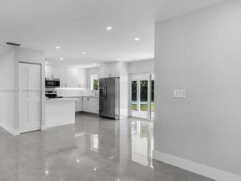 10790 SW 66th Dr — Photo 6
