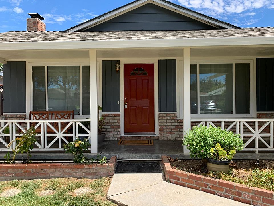 1st image of 156 Matadero Dr