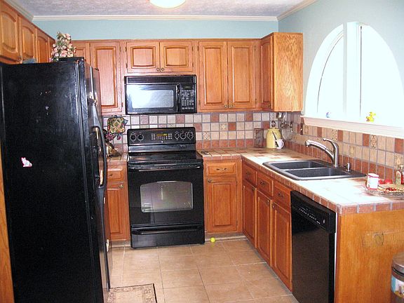 Very New Appliances, Refrigerator Remains