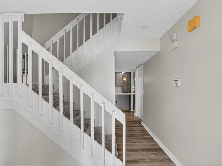 1751 Banyan Creek Ct — Photo 28