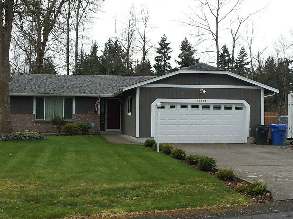 1st image of 16314 Winchester Dr E