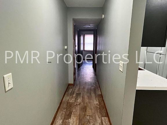2nd image of 629 Franklin Ave APT 4