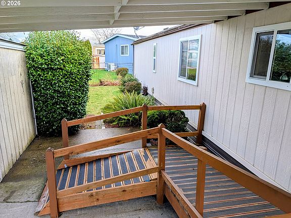 3rd image of 15411 SE Mill Plain Blvd Unit A9