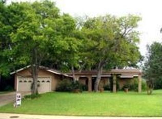 10451 Clary Dr, Dallas, TX 75218