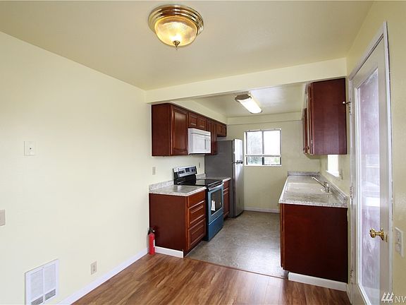 5th image of 29645 18th Ave S APT E201