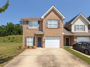 2088 Queens Ct, Moody, AL 35004