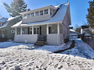 34 Castle St, Springfield, MA 01118