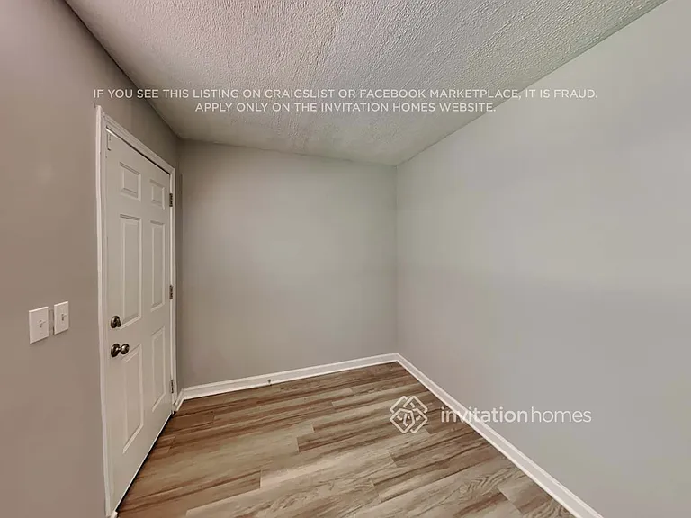 3940 Brushymill Ct — Photo 15