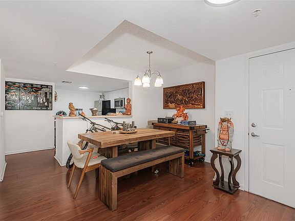 5th image of 520 SE 5th Avenue #1202