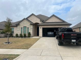 1029 Fairhaven Dr, Midlothian, TX 76065