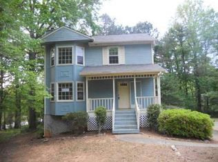 3833 Holland Dr, Snellville, GA 30039