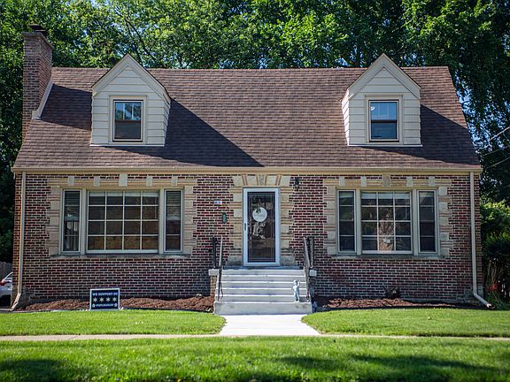 2nd image of 4613 W 98th St