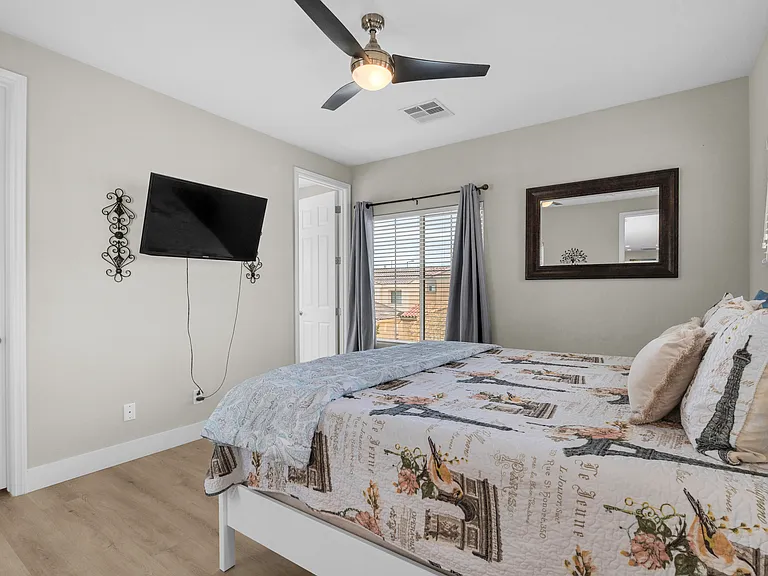 328 Elder View Dr — Photo 34