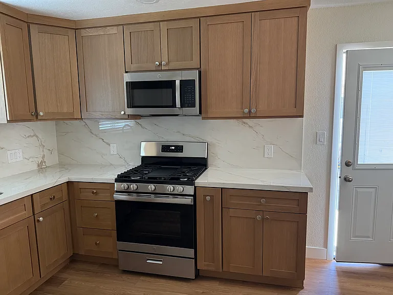 1834 E Lomita Ave — Photo 2