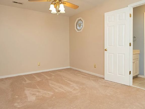 2nd image of 4906 Cane Mill Ln