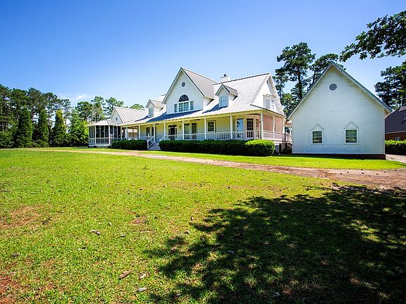 4th image of 202 Merion Dr