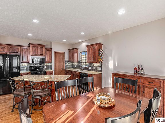 5th image of 1431 Hardwood Dr