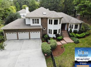 10037 Sycamore Rd, Raleigh, NC 27613