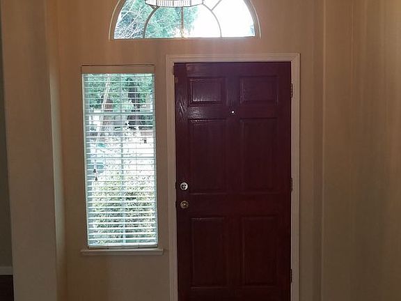 4th image of 11937 Silver Cliff Way