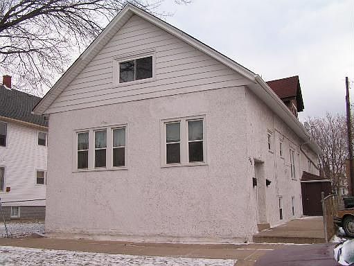 1st image of 813 N 22nd Ave