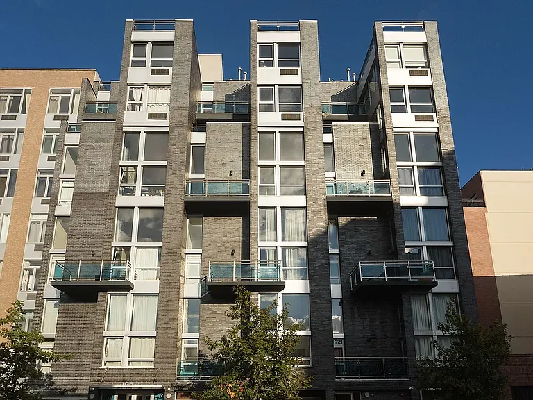 105 Grand Ave #2D — Photo 13