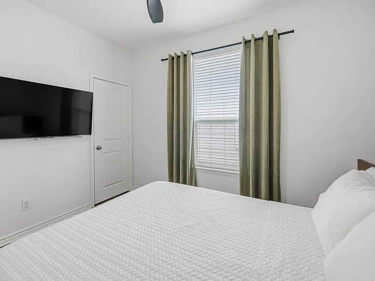 4015 Casita Mia St — Photo 28