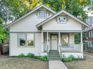 1027 N Crawford St, Dallas, TX 75203