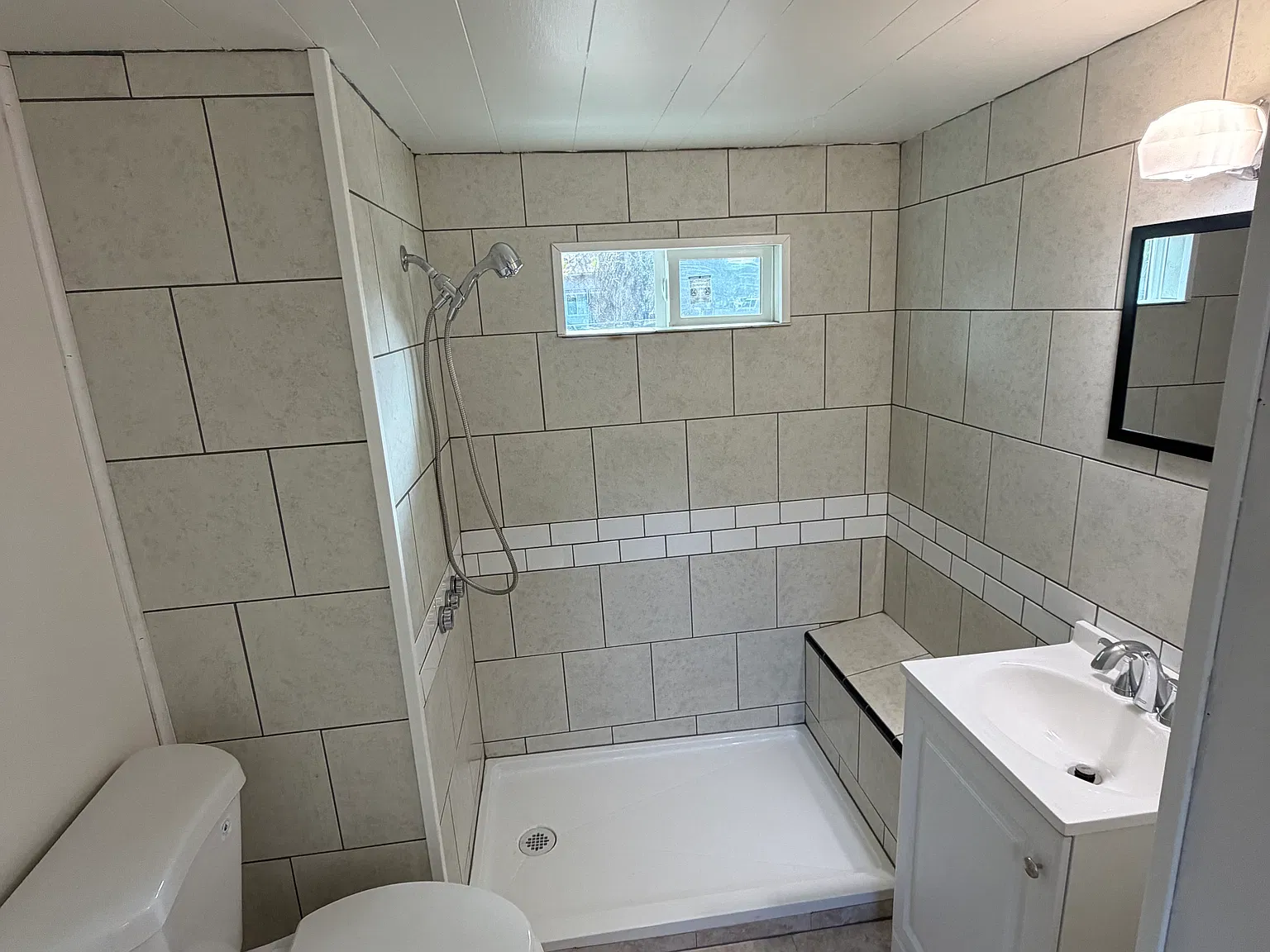 2 bed, 550 sqft, $1,000 — Photo 4