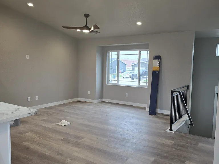 333 Spirit Dr — Photo 13