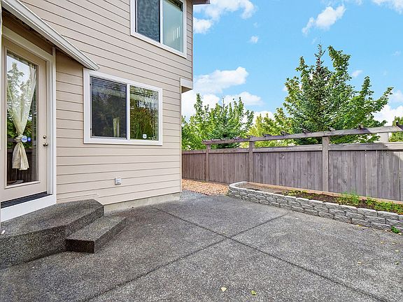 5th image of 6659 191st Pl NE