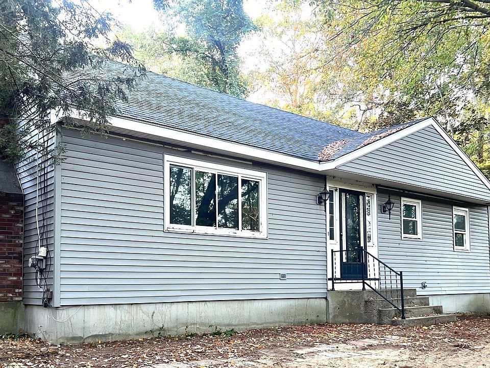 1st image of 831 Providence Rd