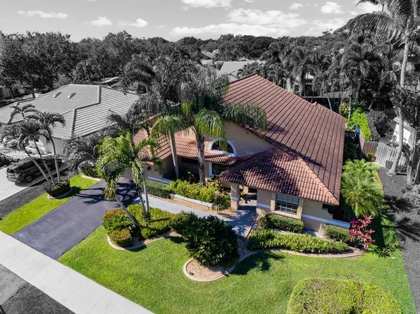 3064 Perriwinkle Cir, Davie, FL 33328