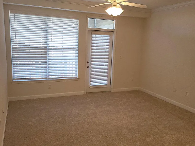 Clairmont at Perry Creek — Photo 90