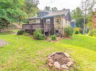 9 Koenig Way, Asheville, NC 28804