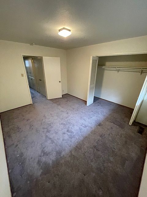 1st image of 6201 Riverton Way