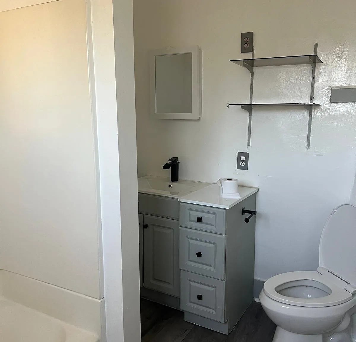 1 bed, $1,700 — Photo 1
