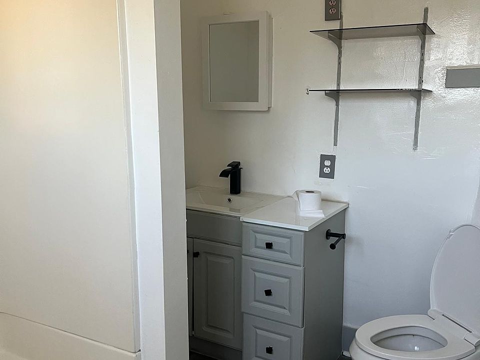 1st image of 3552 E 54th St #A