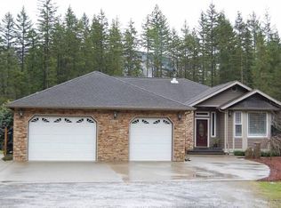 8660 Kendall Rd, Maple Falls, WA 98266