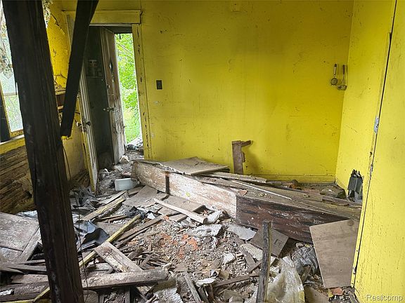 5th image of 7360 Georgia St