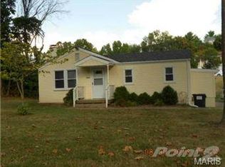 5932 Rockland Ln, Saint Louis, MO 63129
