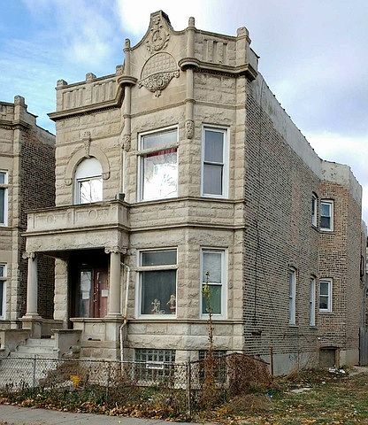 1st image of 3842 W Gladys Ave