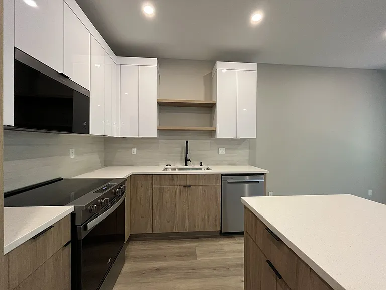 15607 SE Meadowlark Ln — Photo 11