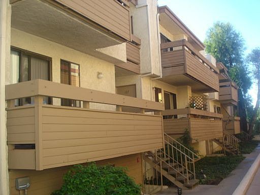 3rd image of 9939 Sepulveda Blvd APT 209