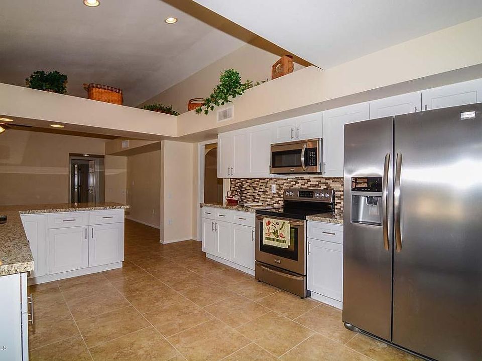 1st image of 21422 N Sunglow Dr