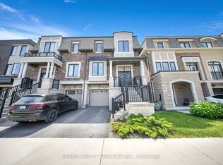 5 Vaudeville Dr, Toronto, ON M8W 0B5