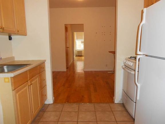 4th image of 1080-1082 5th Ave