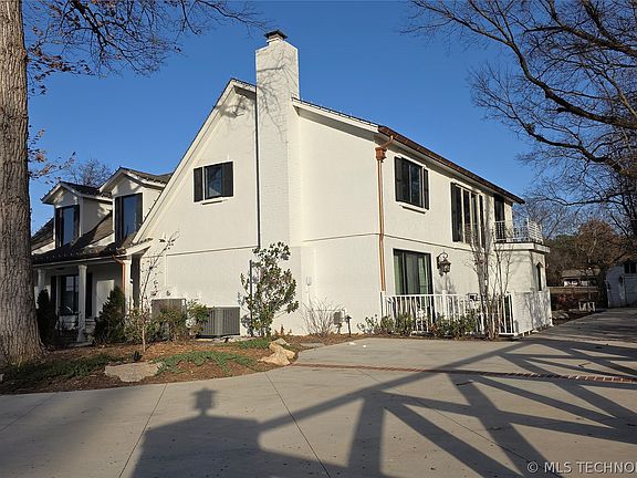 2nd image of 10501 S 129th East Ave