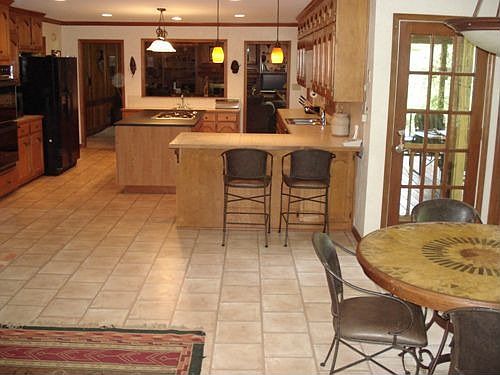 Extra Large Kitchen